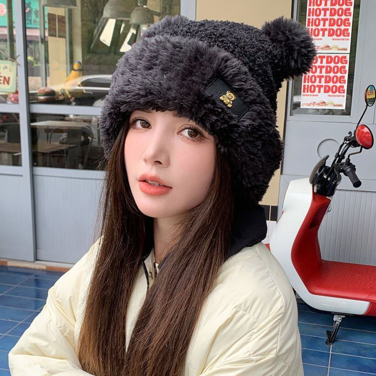 کلاه منگوله دار